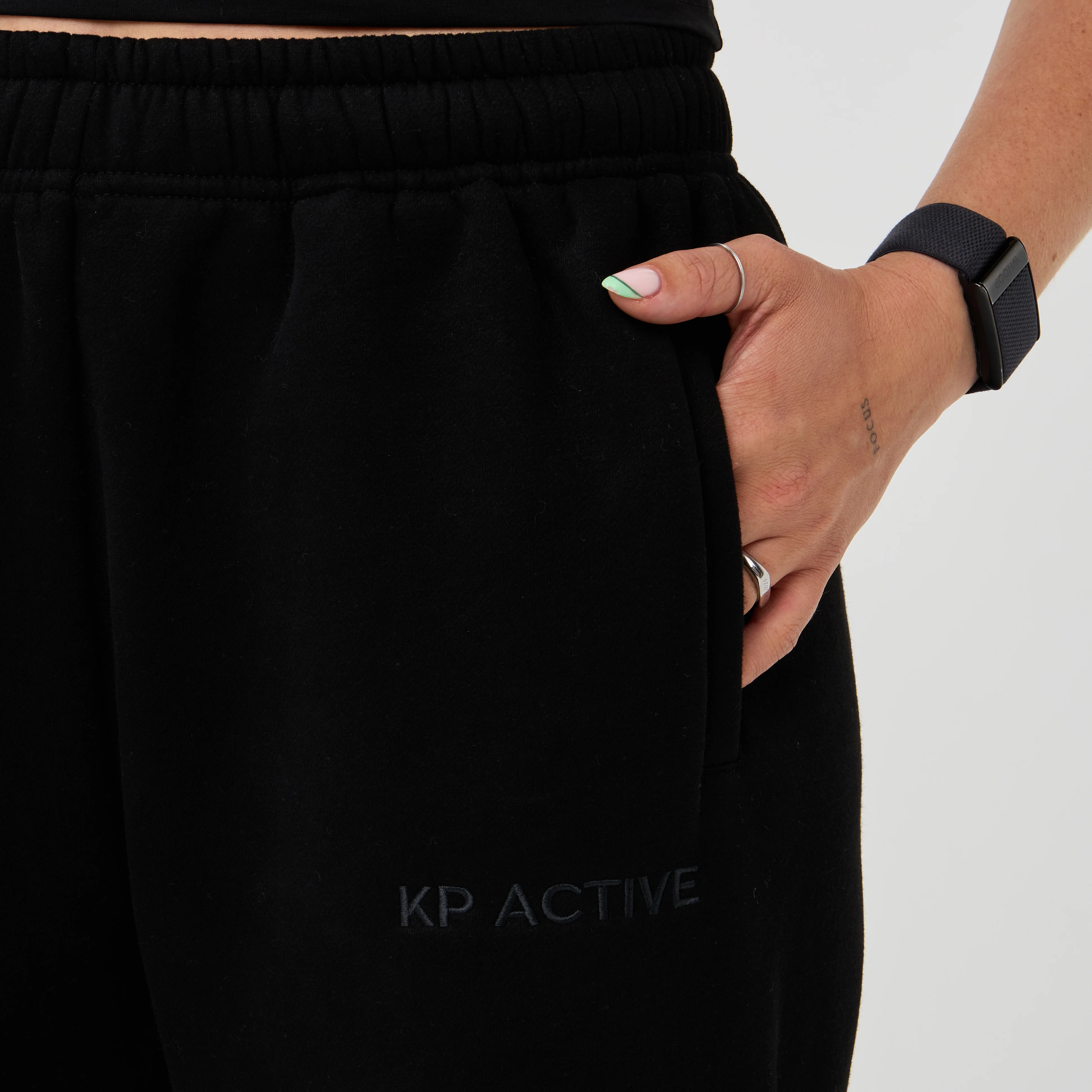 SERIES JOGGER BLACK - Image 4