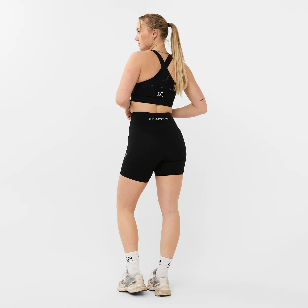 ELEVATE RUNNING SHORT - Image 3