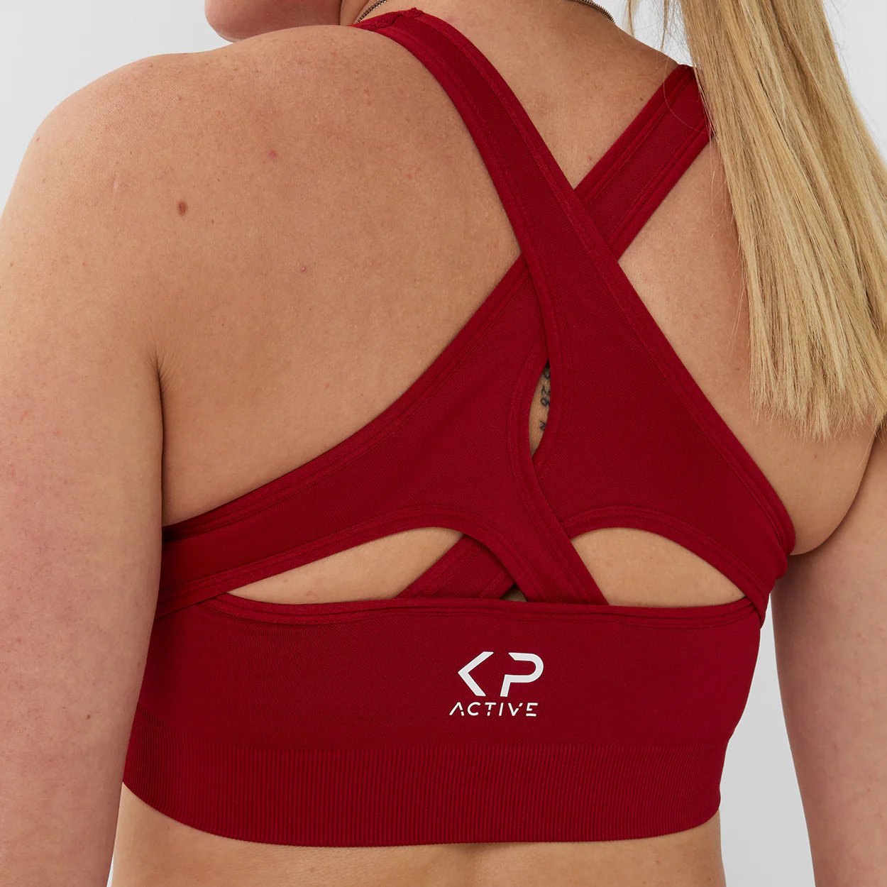 SCARLET RED PERFORMANCE BRA - Image 3