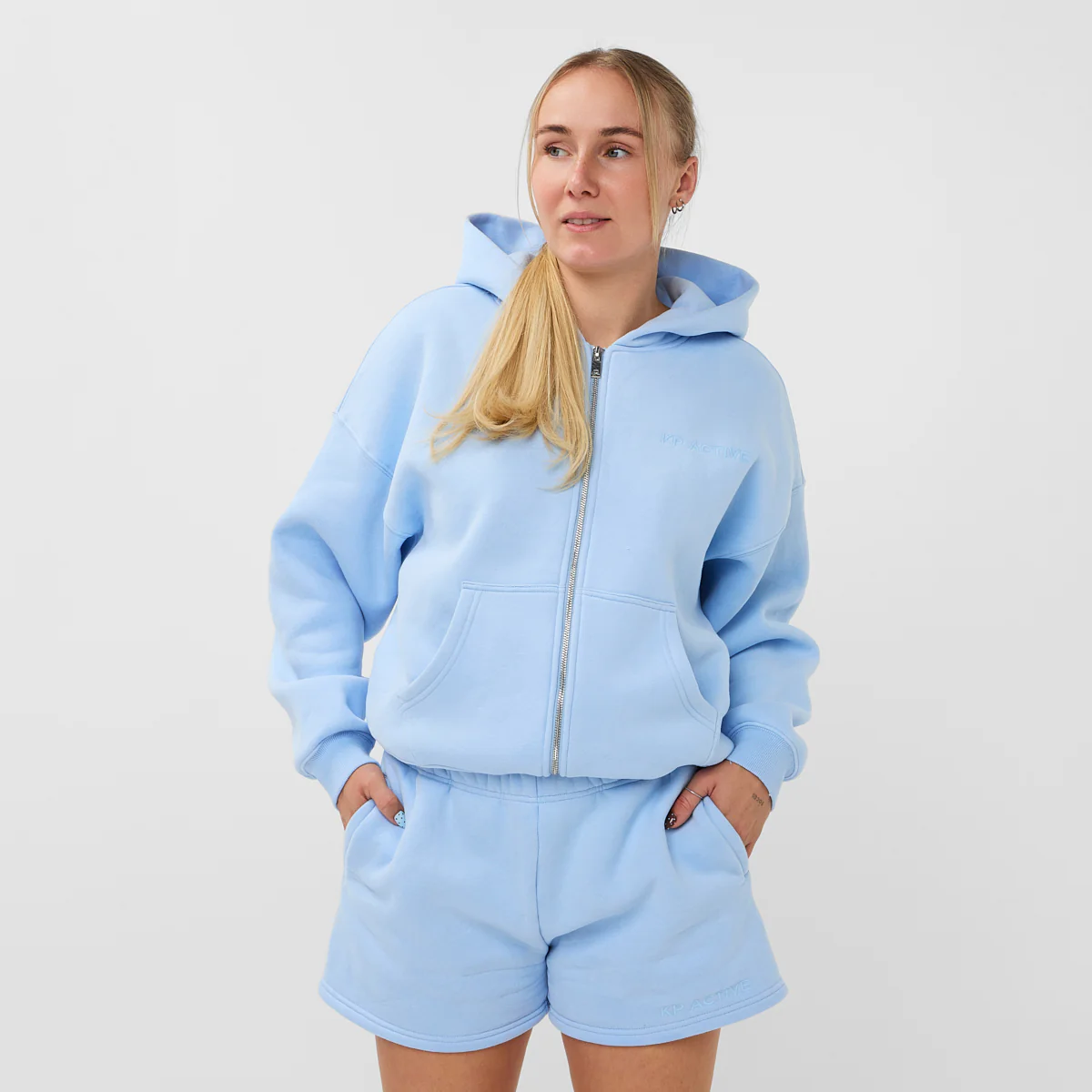 SERIES SHORT BABY BLUE - Image 4