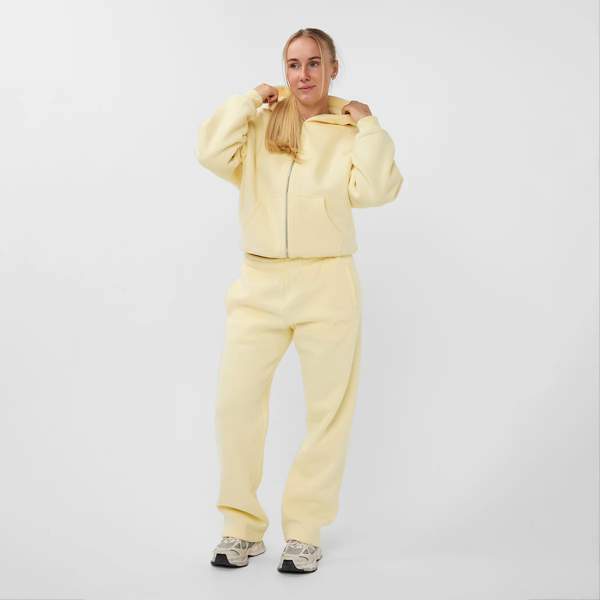 SERIES ZIPPER JACKET BUTTER YELLOW - Image 5